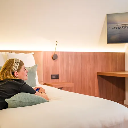 Dune Hotel